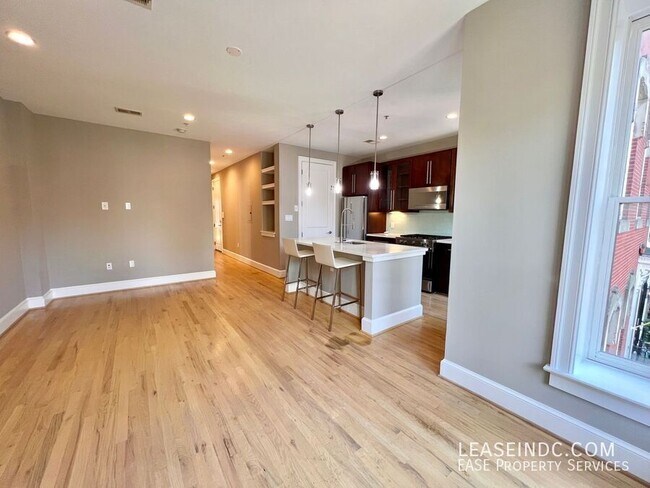 Building Photo - 444 M St NW