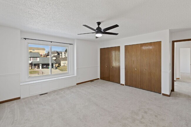 Building Photo - Spacious 6-Bedroom / 3.5-Bath Home — Great Location + Solar Savings!