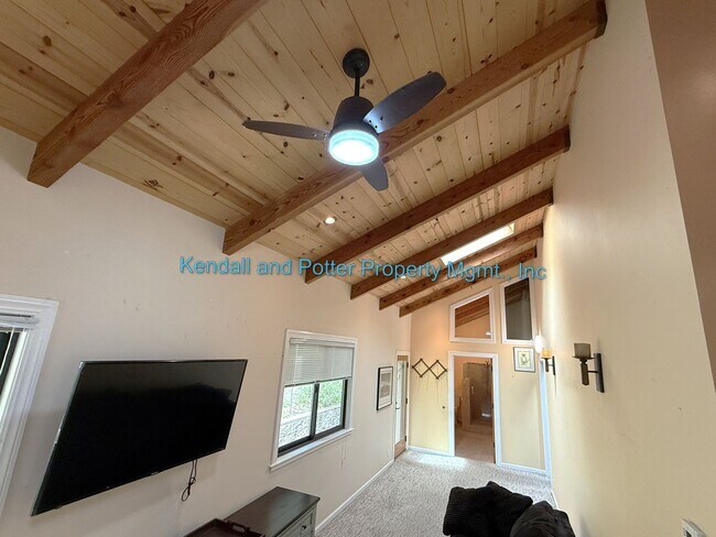 Building Photo - Sunny Redwood Retreat, Ideally Located, Built in 2018 – Flexible 1–2 Bedroom, 1 Bath