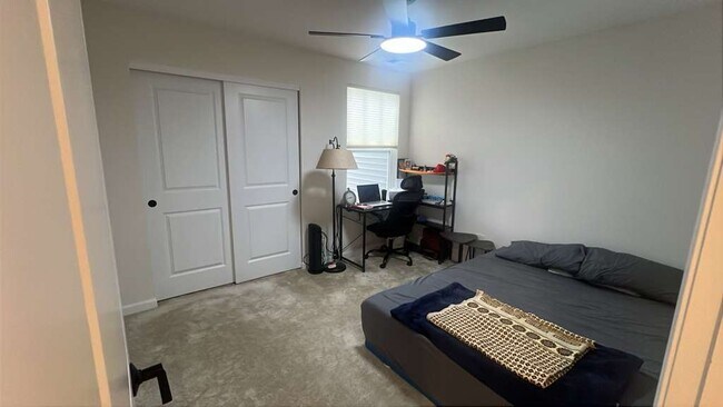 Building Photo - 24453 W Kroll Dr