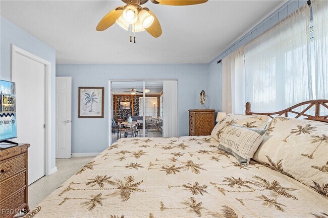 Building Photo - 2823 SE 18th Ave