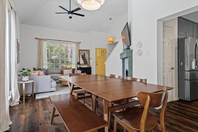 Building Photo - 2712 Big Meadow Dr