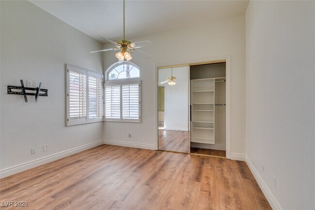 Building Photo - 8706 Mesa Madera Dr