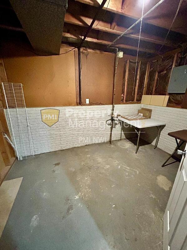 Building Photo - 1503 Peachtree Dr