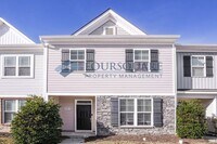 Building Photo - Conveniently Located Townhome With 3 Beds and 2.5 Baths