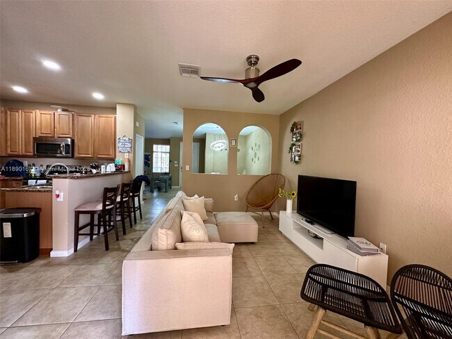 Building Photo - 27882 SW 140th Ave