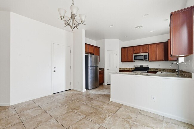 Building Photo - Higley Park Home