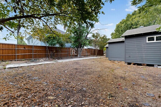 Building Photo - Single Story 3-Bedroom Home in McKinney Av...