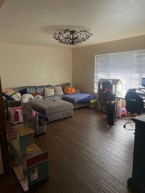 Building Photo - 763 N Fillmore Ave