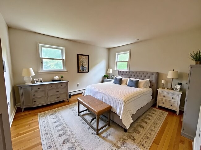 Building Photo - 3 Bedroom 1.5 Bathroom in Harrisburg -Cent...