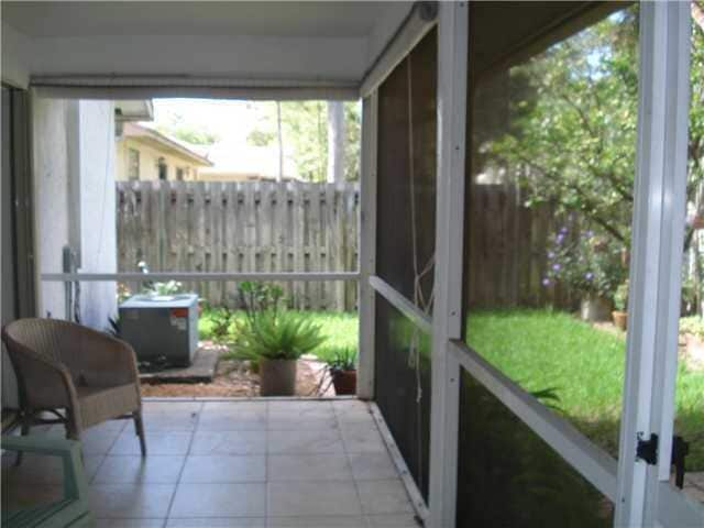 Building Photo - 1141 Mulberry Pl