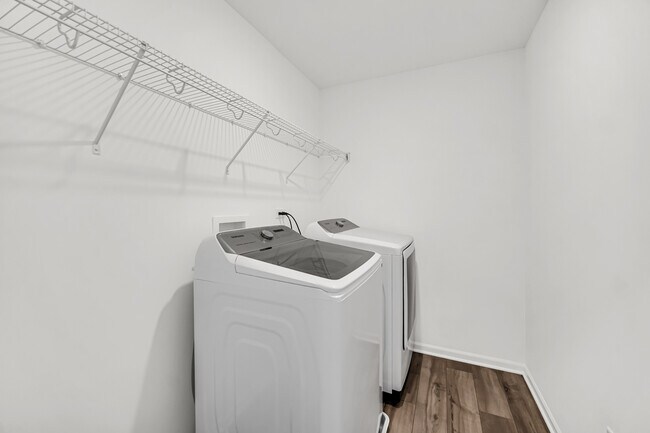 Building Photo - 25708 W Yorkshire Dr