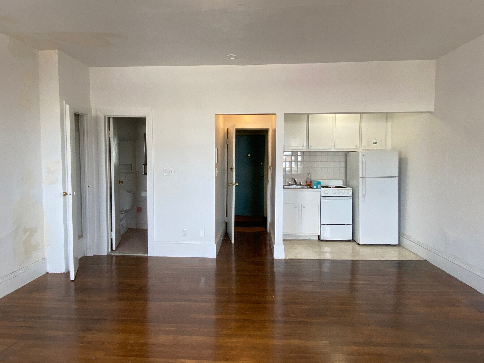 Building Photo - 24 Mt Vernon St