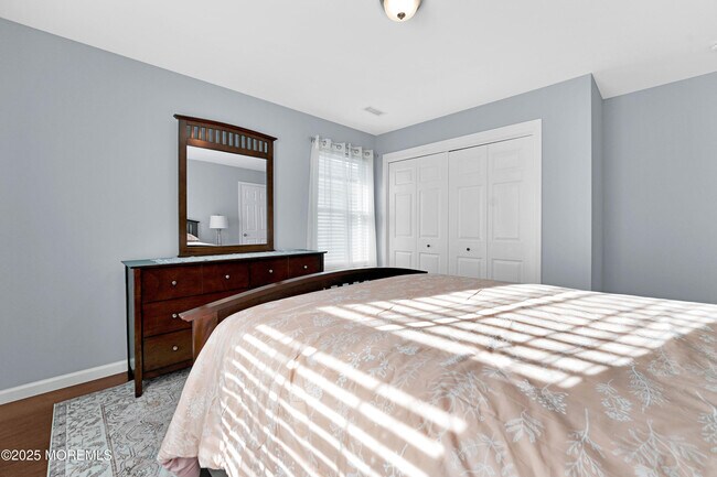 Building Photo - 115 Harding Ave