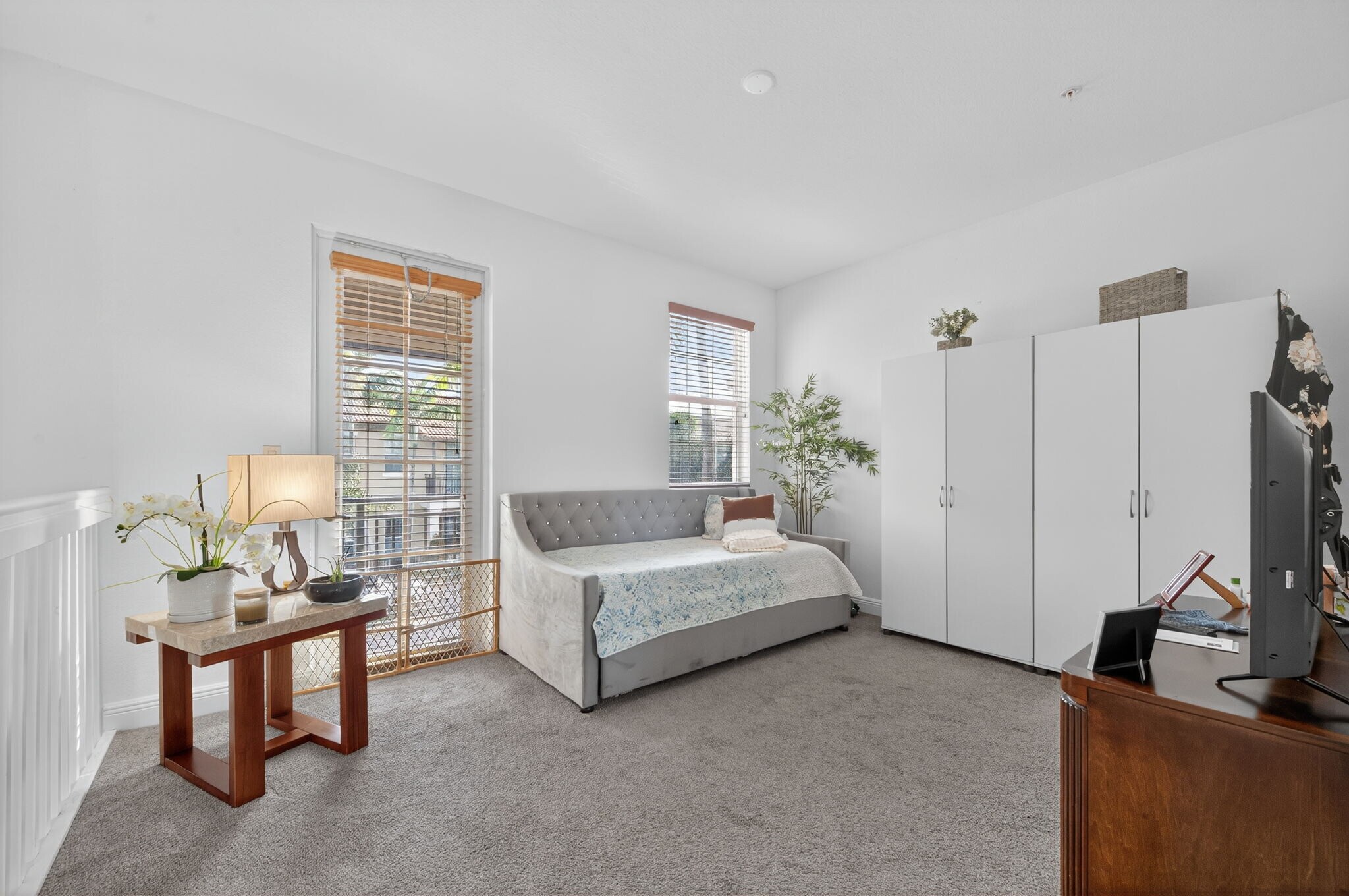 Building Photo - 14615 SW 14th St