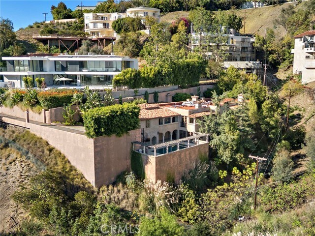 Building Photo - 1316 Beverly Grove Pl