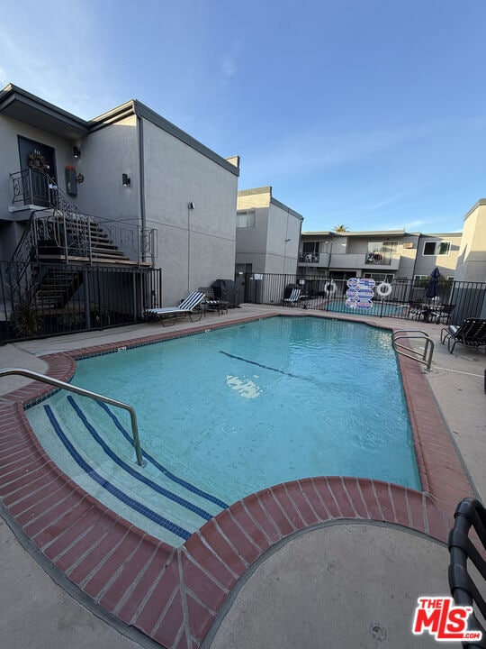 Building Photo - 5730 Yolanda Ave