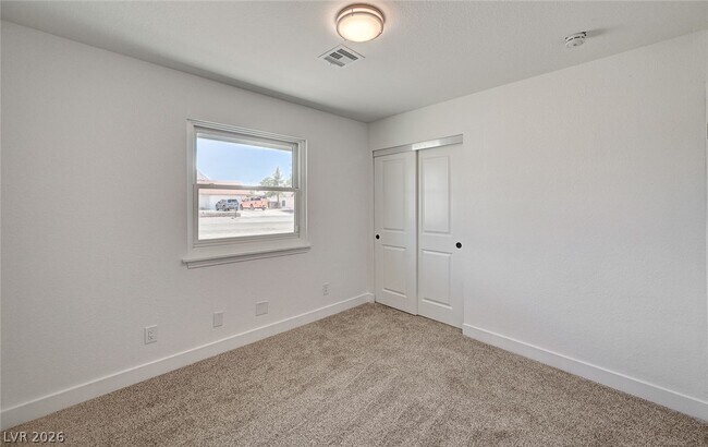 Building Photo - 1580 Quarter Horse Dr
