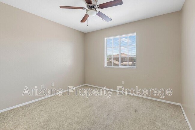 Building Photo - 31567 N Cactus Dr