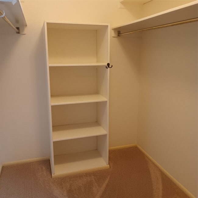 Building Photo - 5837 Northgap Dr