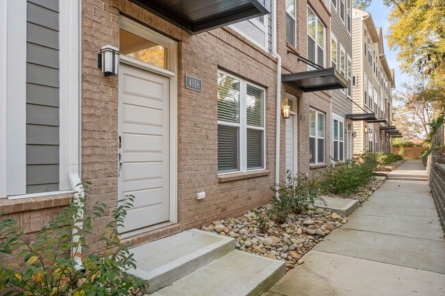 Primary Photo - Prime Briar Creek Location – 3BR Townhome ...