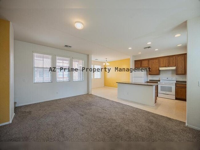 Building Photo - 2032 N 78th Glen