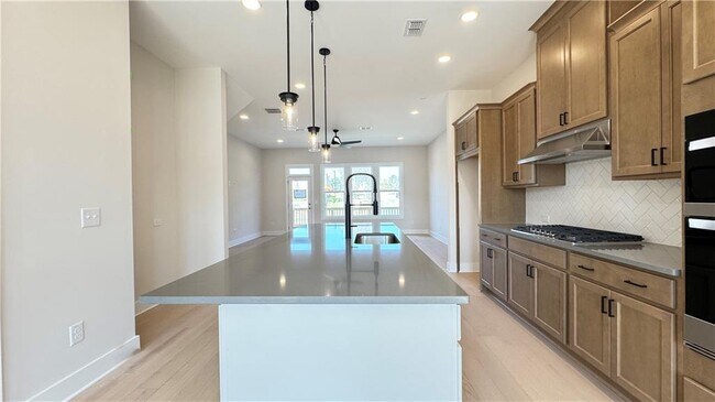 Building Photo - 2694 Evers Dr NE