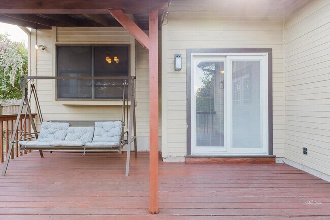 Building Photo - 14509 Crystal Ct