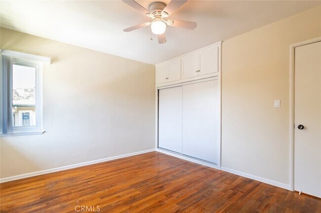 Building Photo - 1811 Sherer Ln