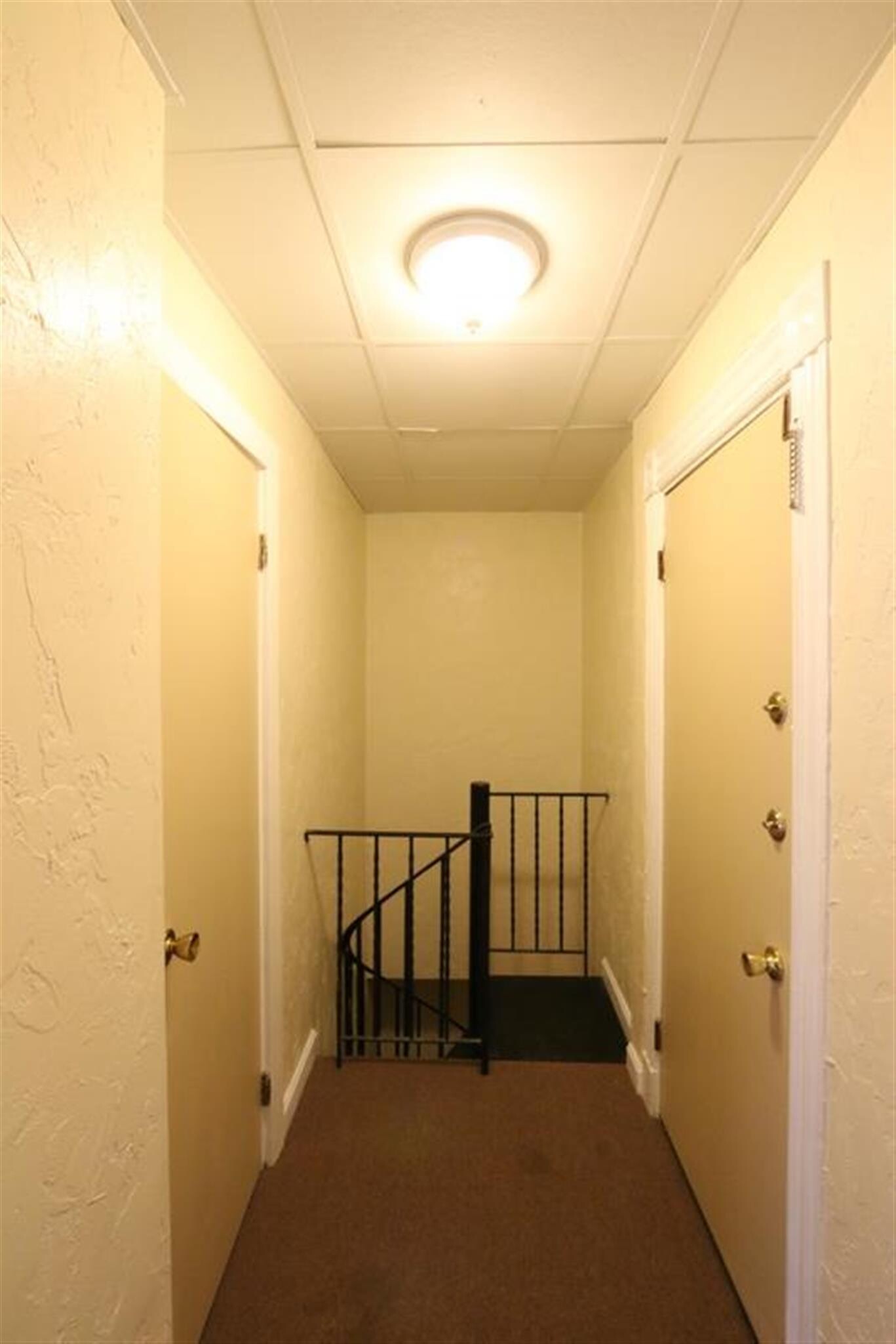 Building Photo - 14 Garrison Ave