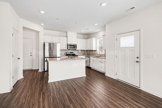 Building Photo - 5052 Falstone Dr