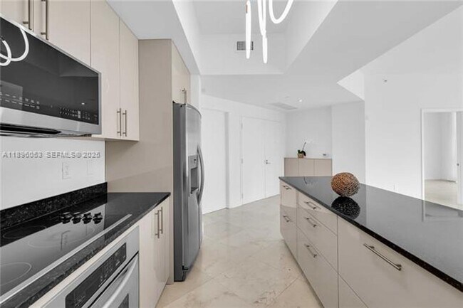 Building Photo - 3131 NE 188th St