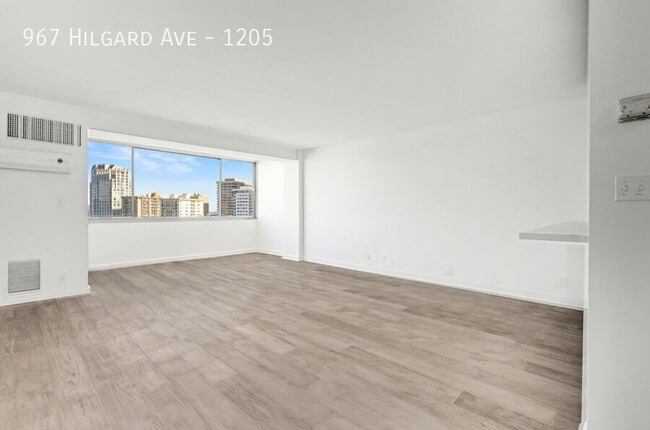 Building Photo - 967 Hilgard Ave