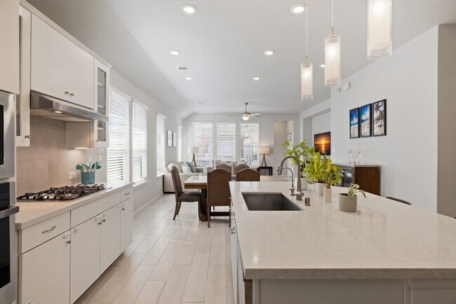 Building Photo - 32080 August Woods Wy