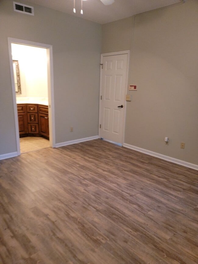 Building Photo - Long Term Rental in Tidewater Plantation, North Myrtle Beach - South Carolina