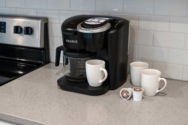 Building Photo - 8953 Amelia Downs Trail