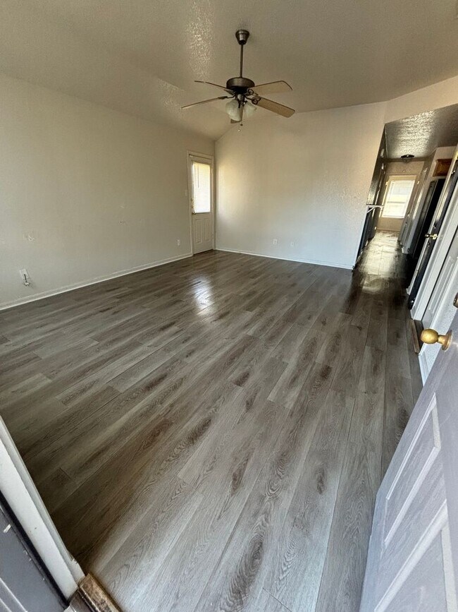 Building Photo - 2917 Sunflower Trail