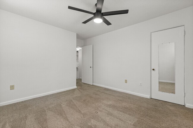 Building Photo - Riverside Condominiums
