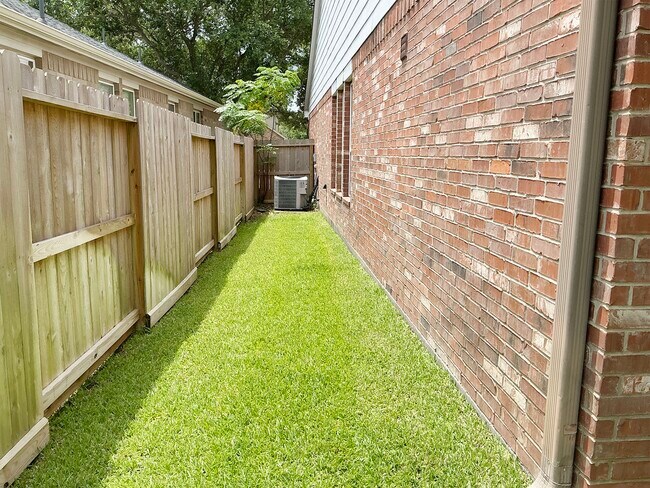 Building Photo - 4435 Wellington Grove Ln