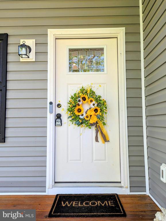 Building Photo - 29345 Greenfield Ave