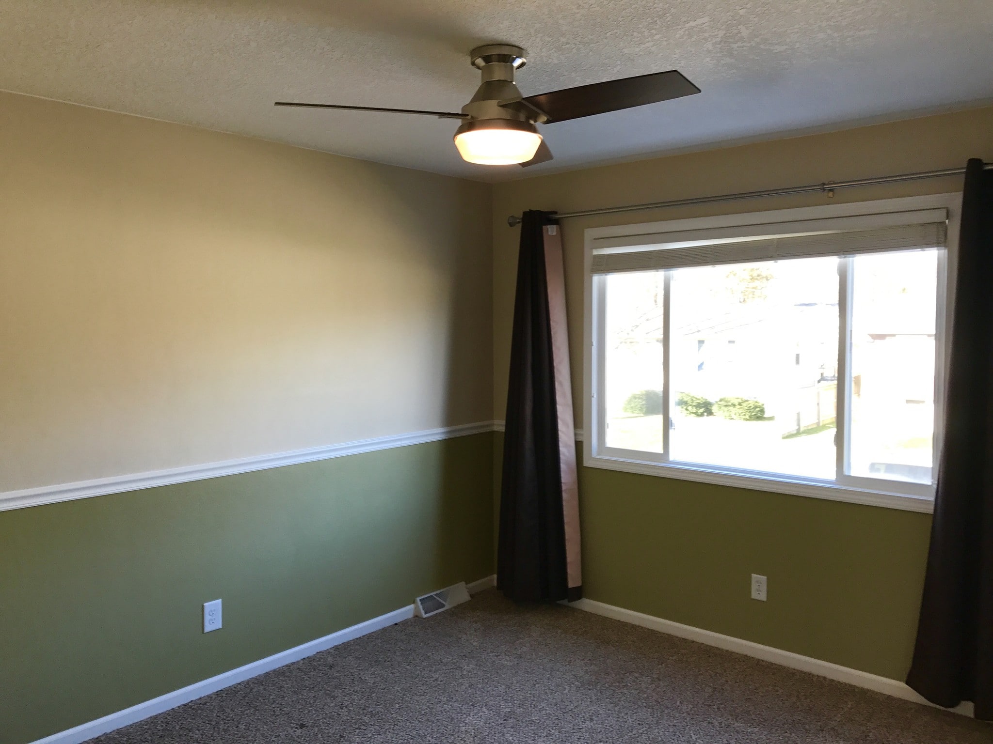 Building Photo - 3125 W 66th St