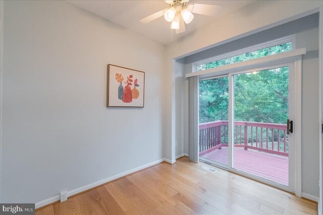 Building Photo - 11425 Abner Ave