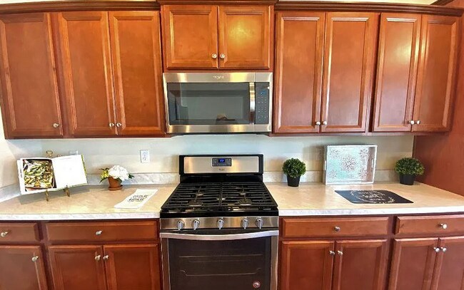 Building Photo - Outstanding Single Family Home in the awar...