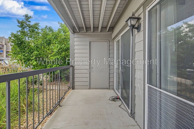 Building Photo - 2575 S Syracuse Way
