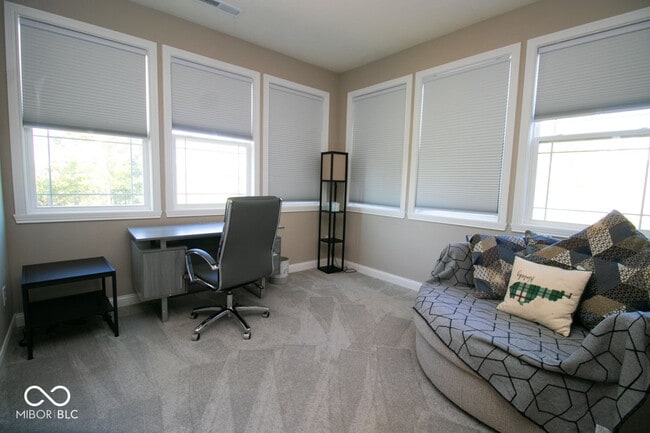 Building Photo - 13290 N White Cloud Ct