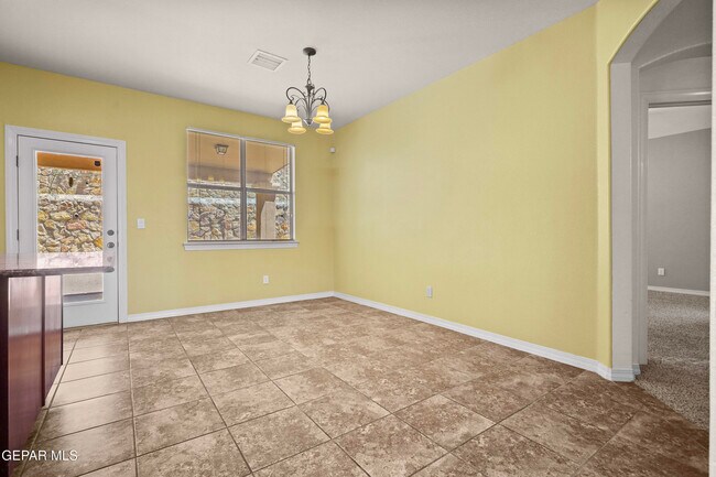 Building Photo - 369 Emerald Acres St