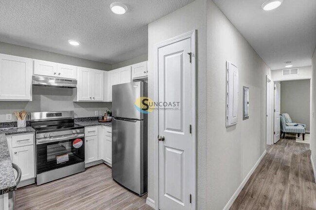 Building Photo - 11462 Oakfield Ct