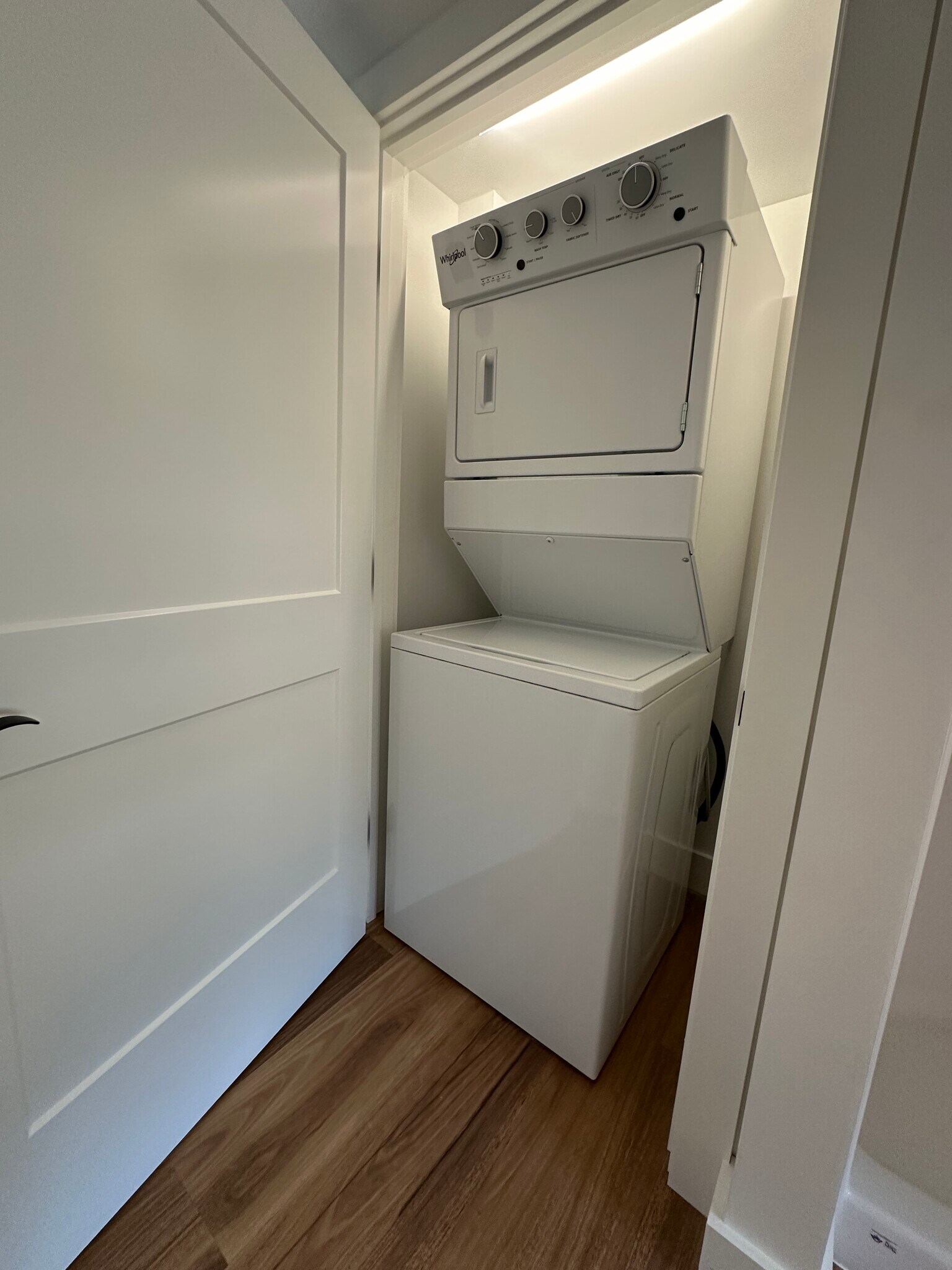 Building Photo - 61 Old Amherst Rd