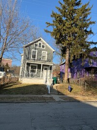 Building Photo - 6304 Desmond St