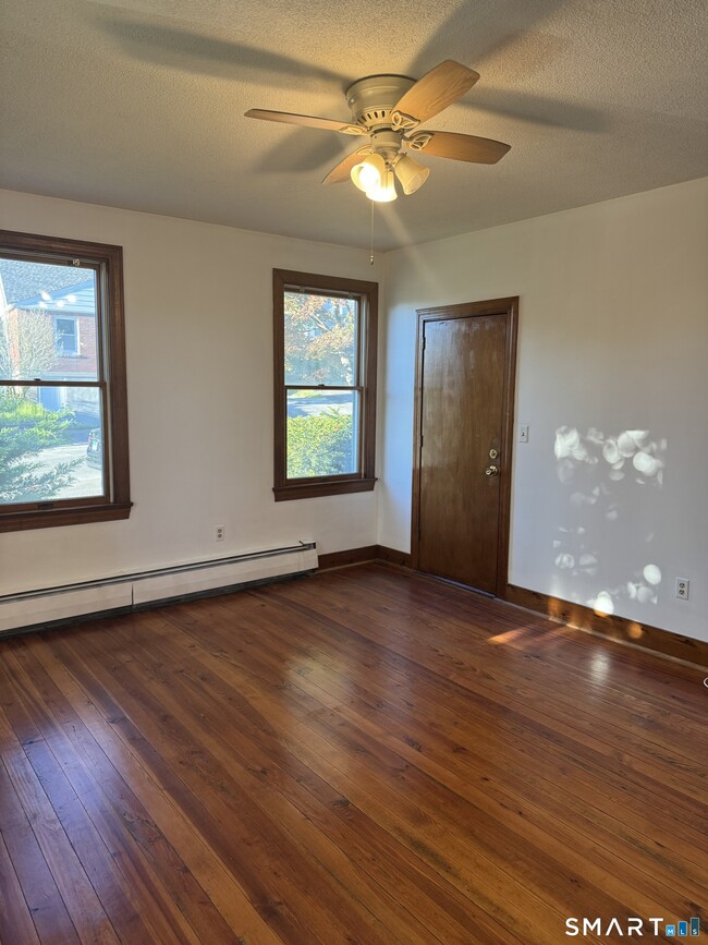 Building Photo - 22 Wadsworth St